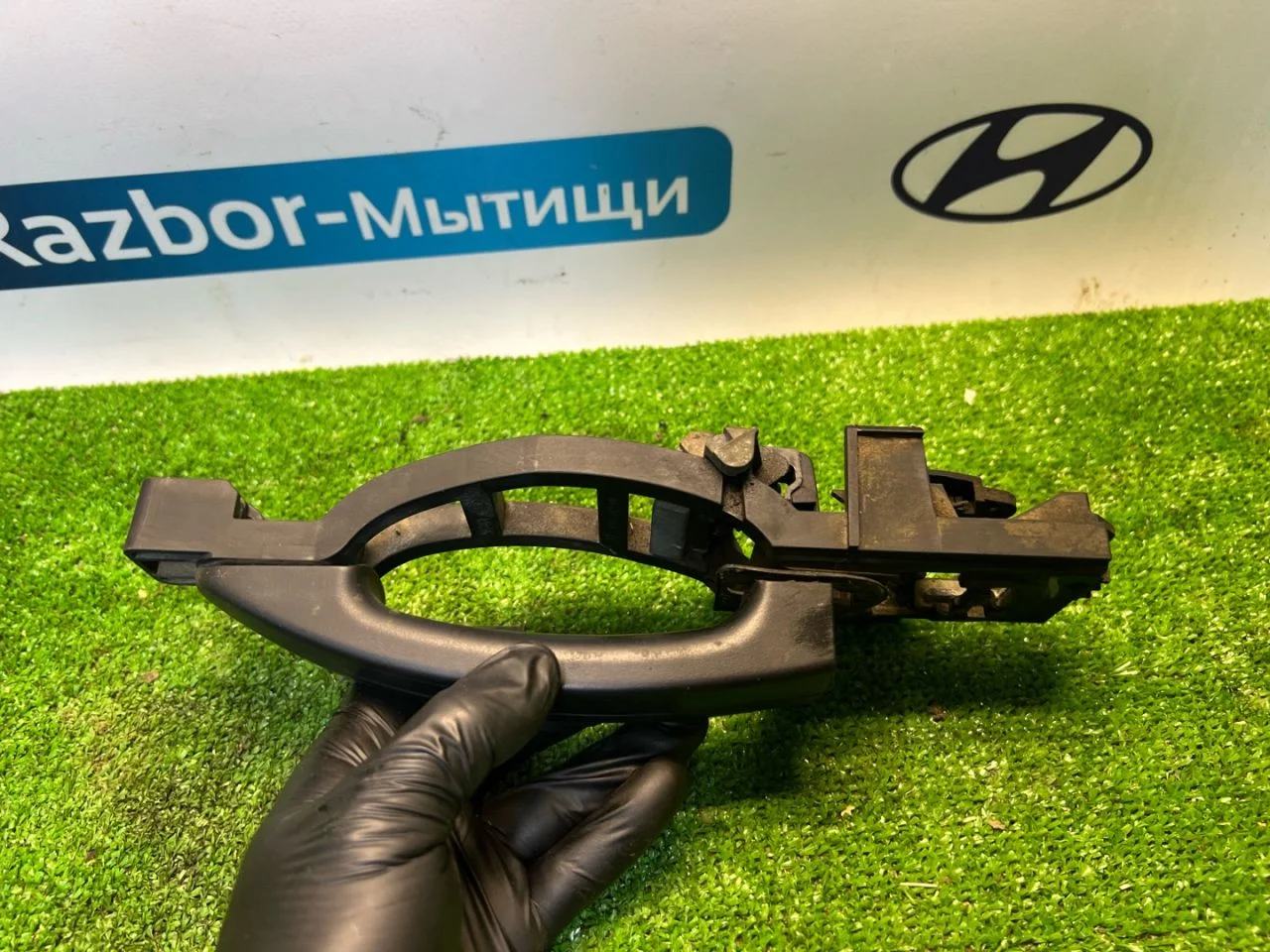 Ручка двери левая Ford Focus 2 - миниатюра 2
