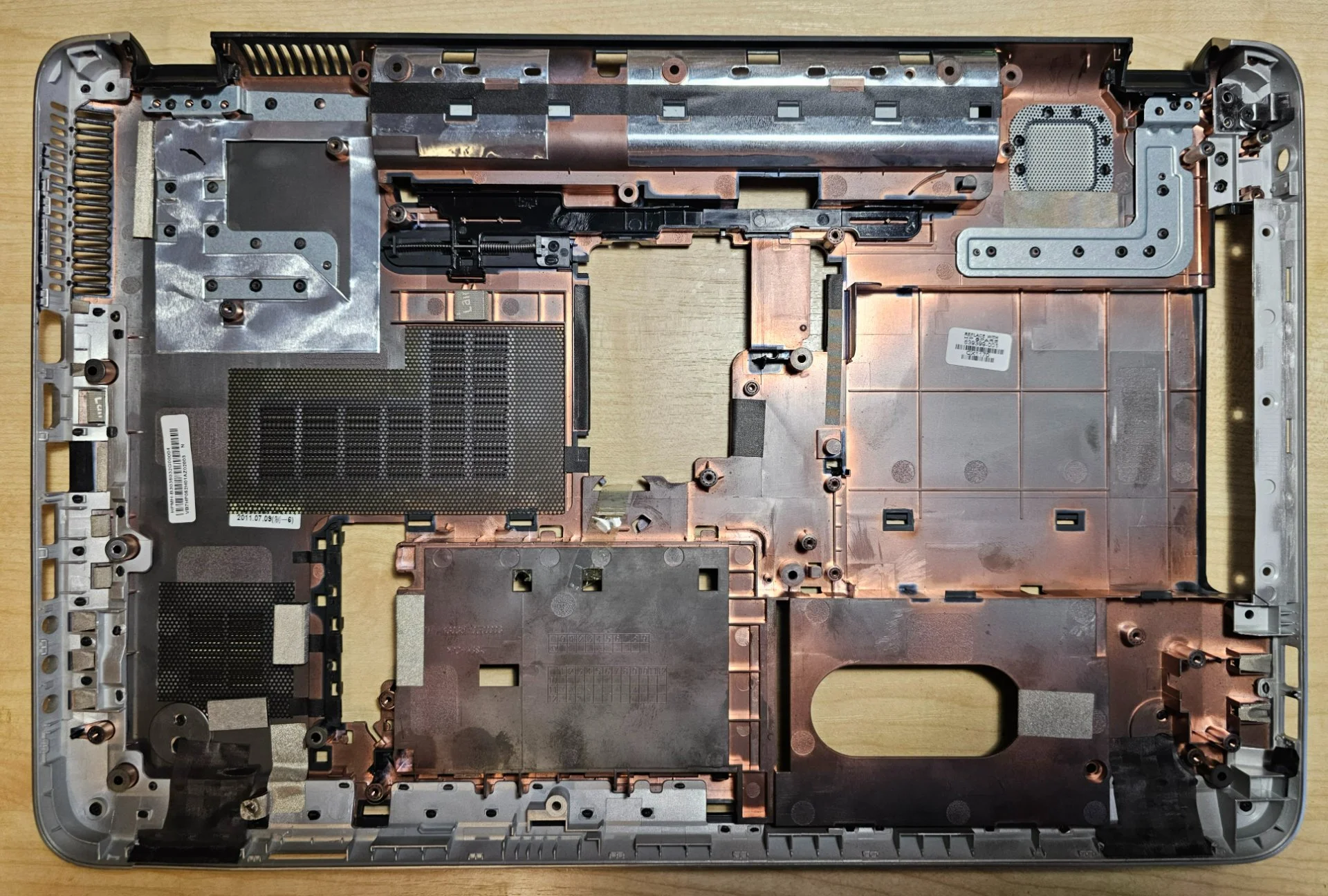 Ноутбук HP pavilion DV7-6152er Разбор на запчасти - миниатюра 8