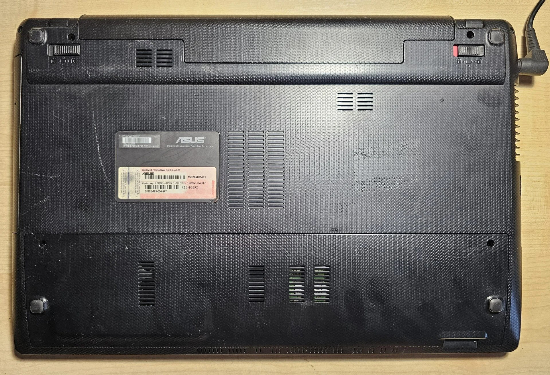 Ноутбук Asus X55U - миниатюра 4