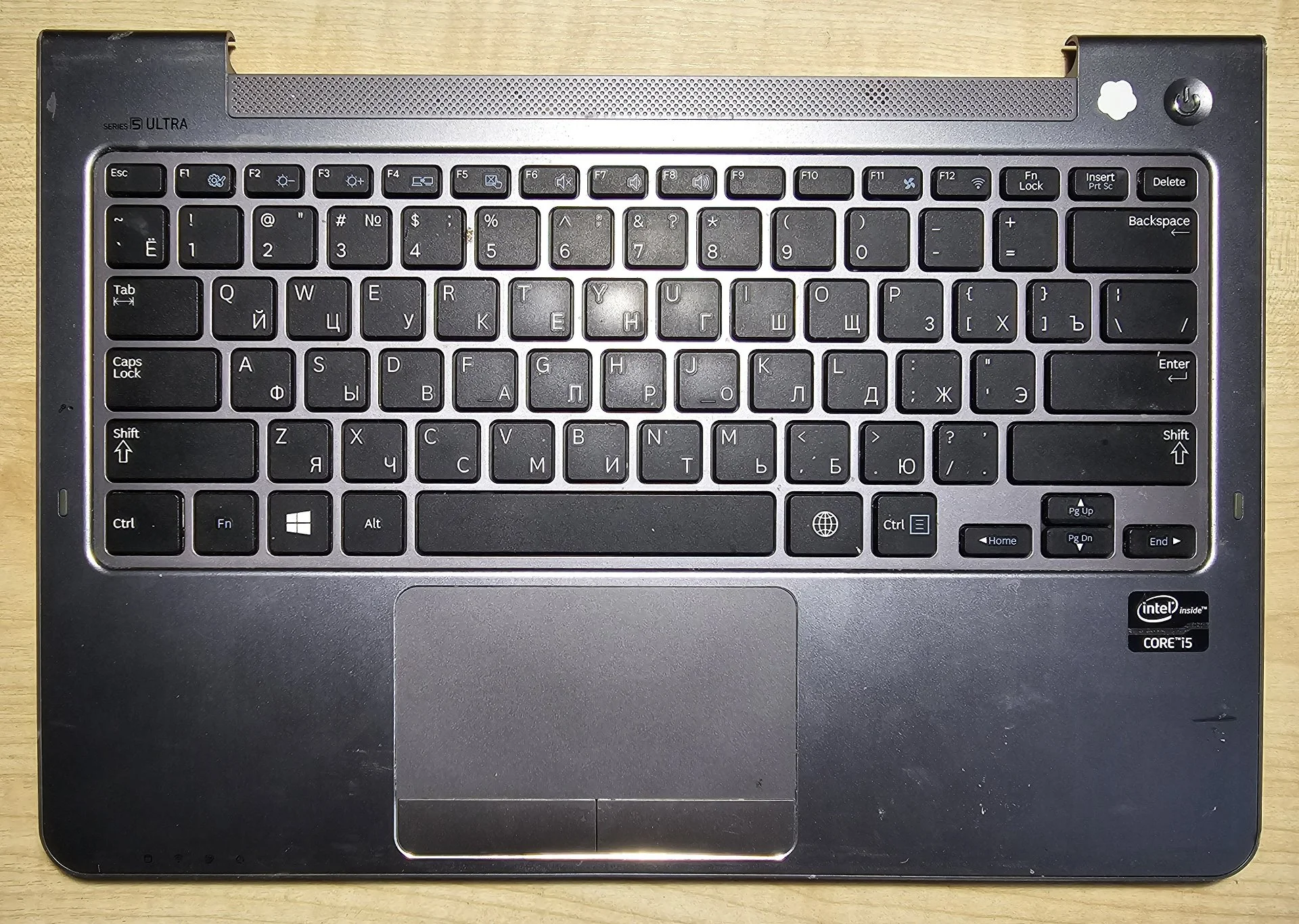 Ноутбук Samsung NP530U3C на разбор (запчасти) - миниатюра 3