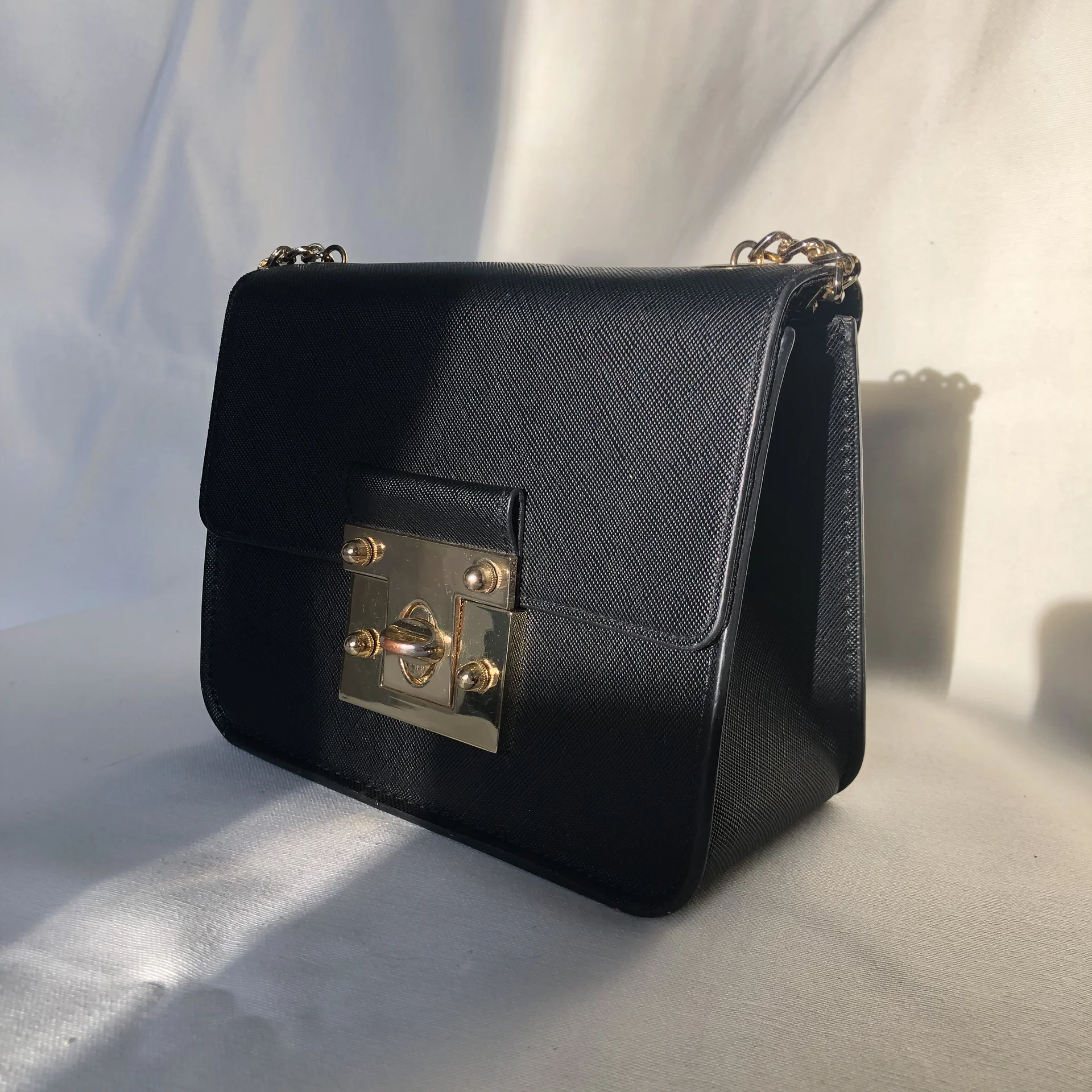 Женская сумка кросс-боди в стиле Furla - миниатюра 2