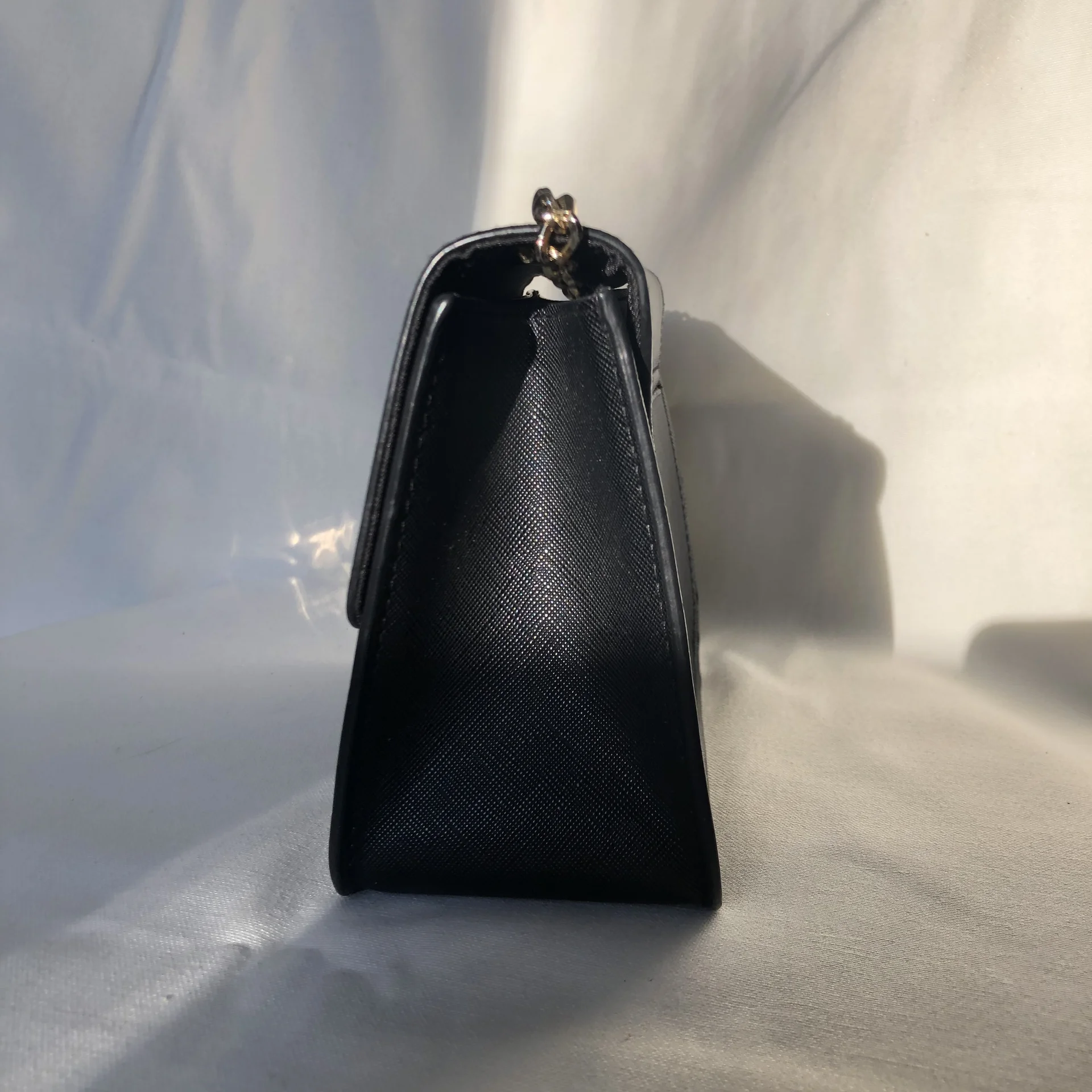 Женская сумка кросс-боди в стиле Furla - миниатюра 4