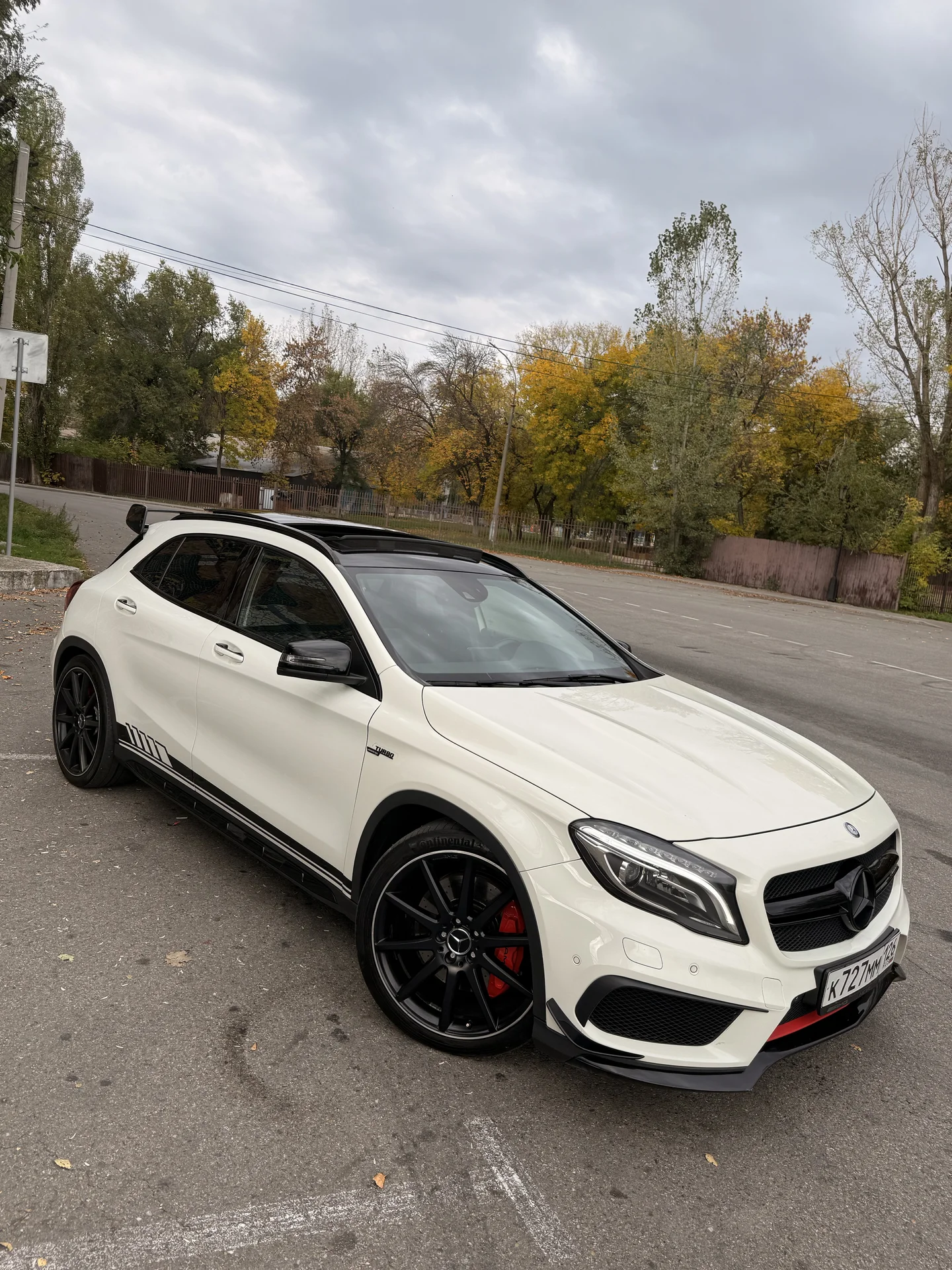 Mercedes GLA 45 AMG - миниатюра 10