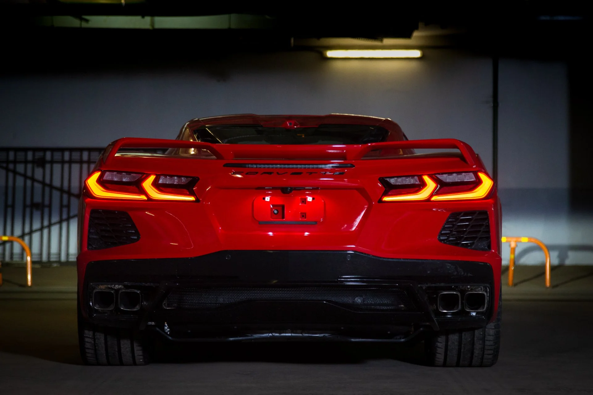 Chevrolet Corvette - миниатюра 3