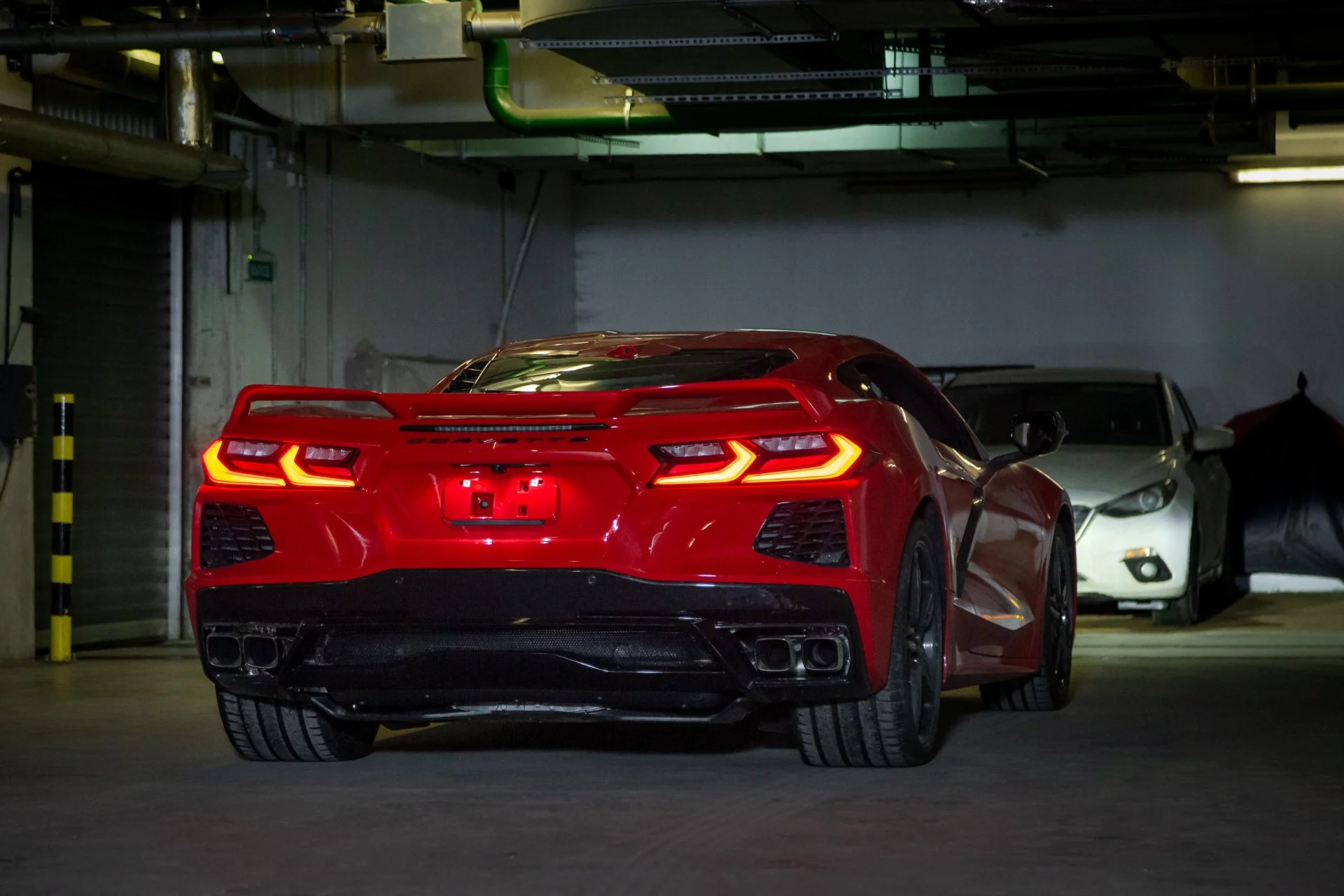 Chevrolet Corvette - миниатюра 4