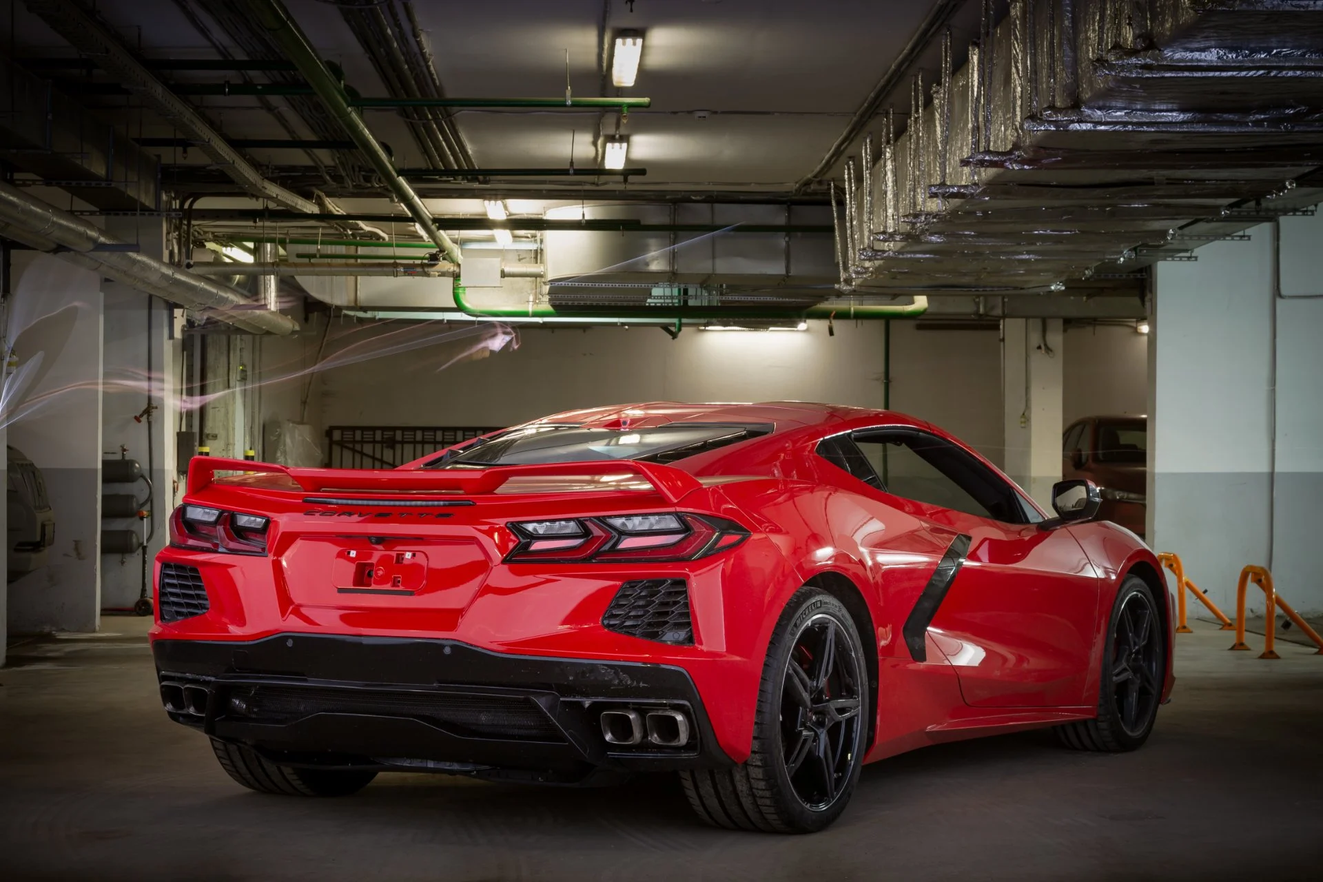 Chevrolet Corvette - миниатюра 6