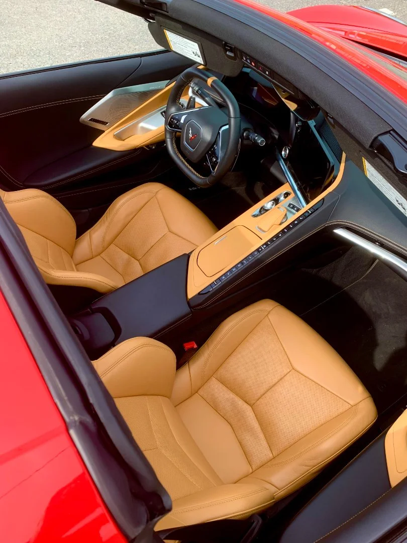 Chevrolet Corvette - миниатюра 11