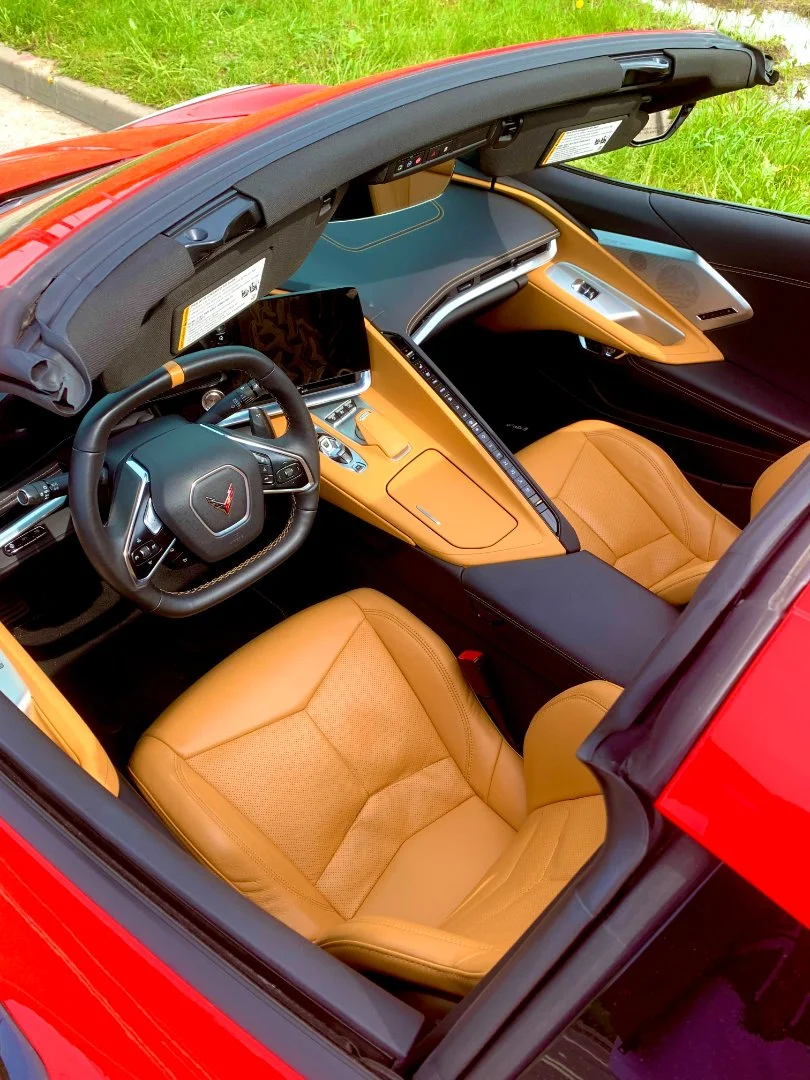 Chevrolet Corvette - миниатюра 12