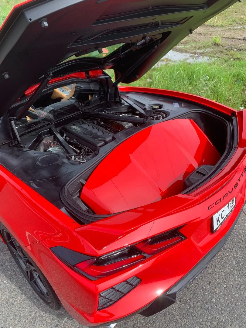 Chevrolet Corvette - миниатюра 25