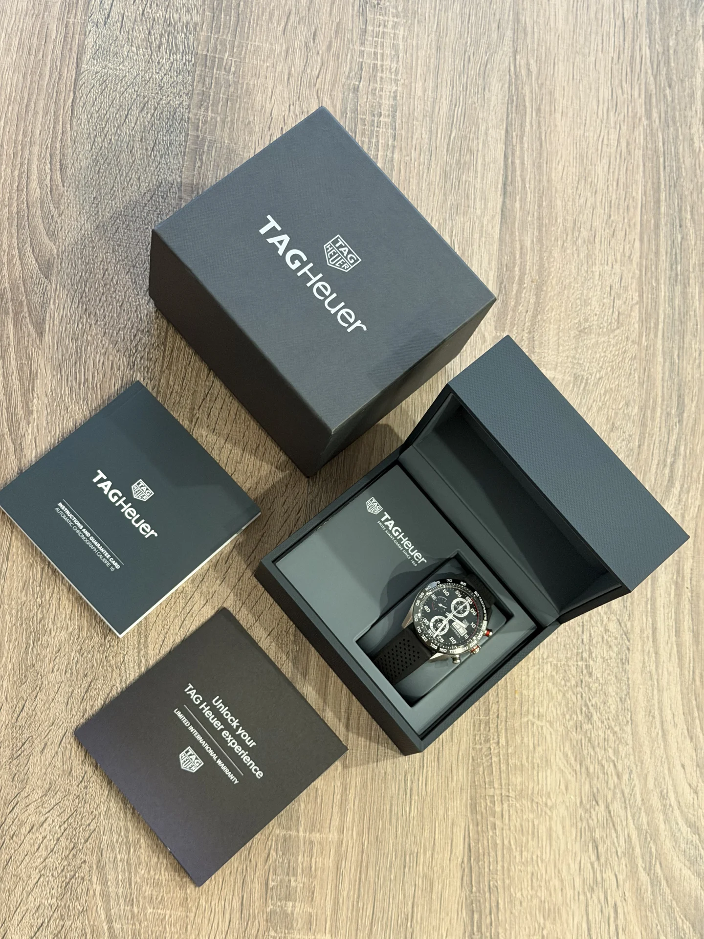 Часы TAGHeuer Carrera - миниатюра 3