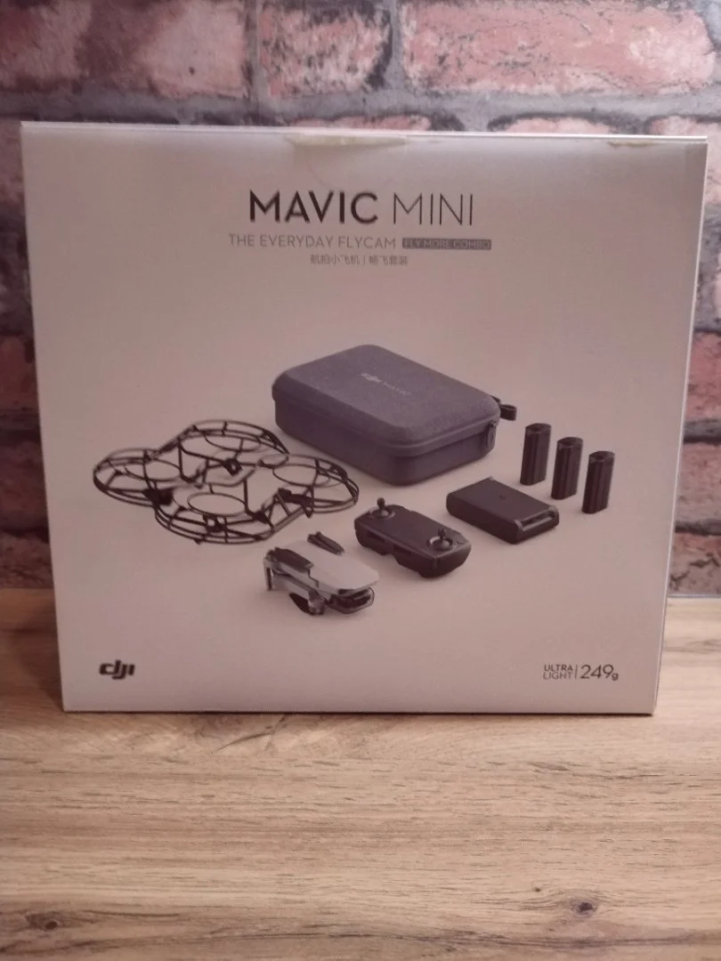 Квадрокоптер DJI Mini Fly More Combo новый - изображение 1