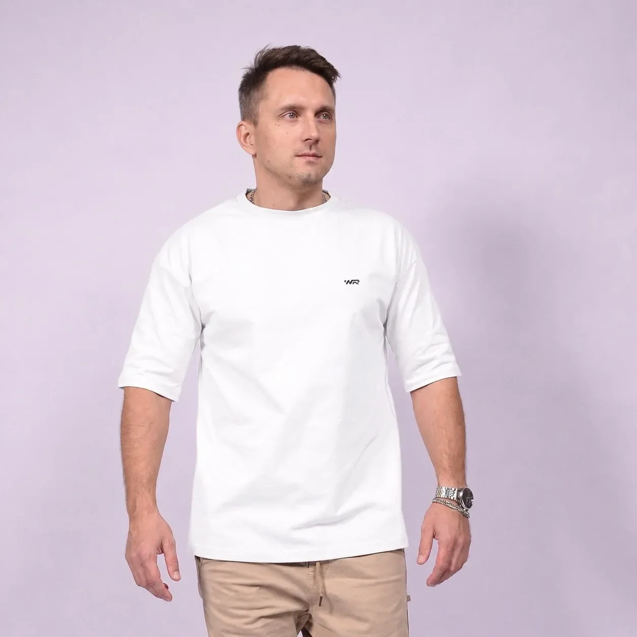 Плотная базовая футболка oversize белая в кейсе - изображение 1