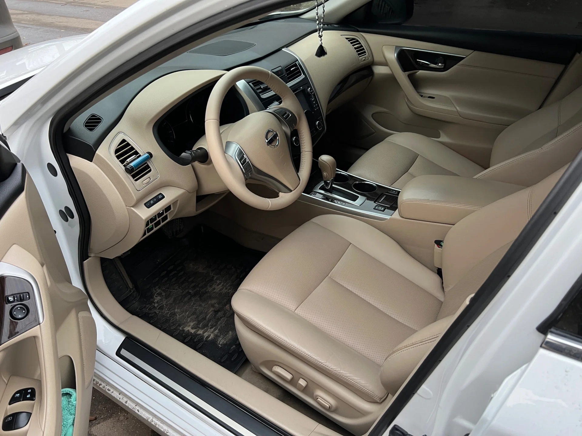 Nissan Teana - миниатюра 5