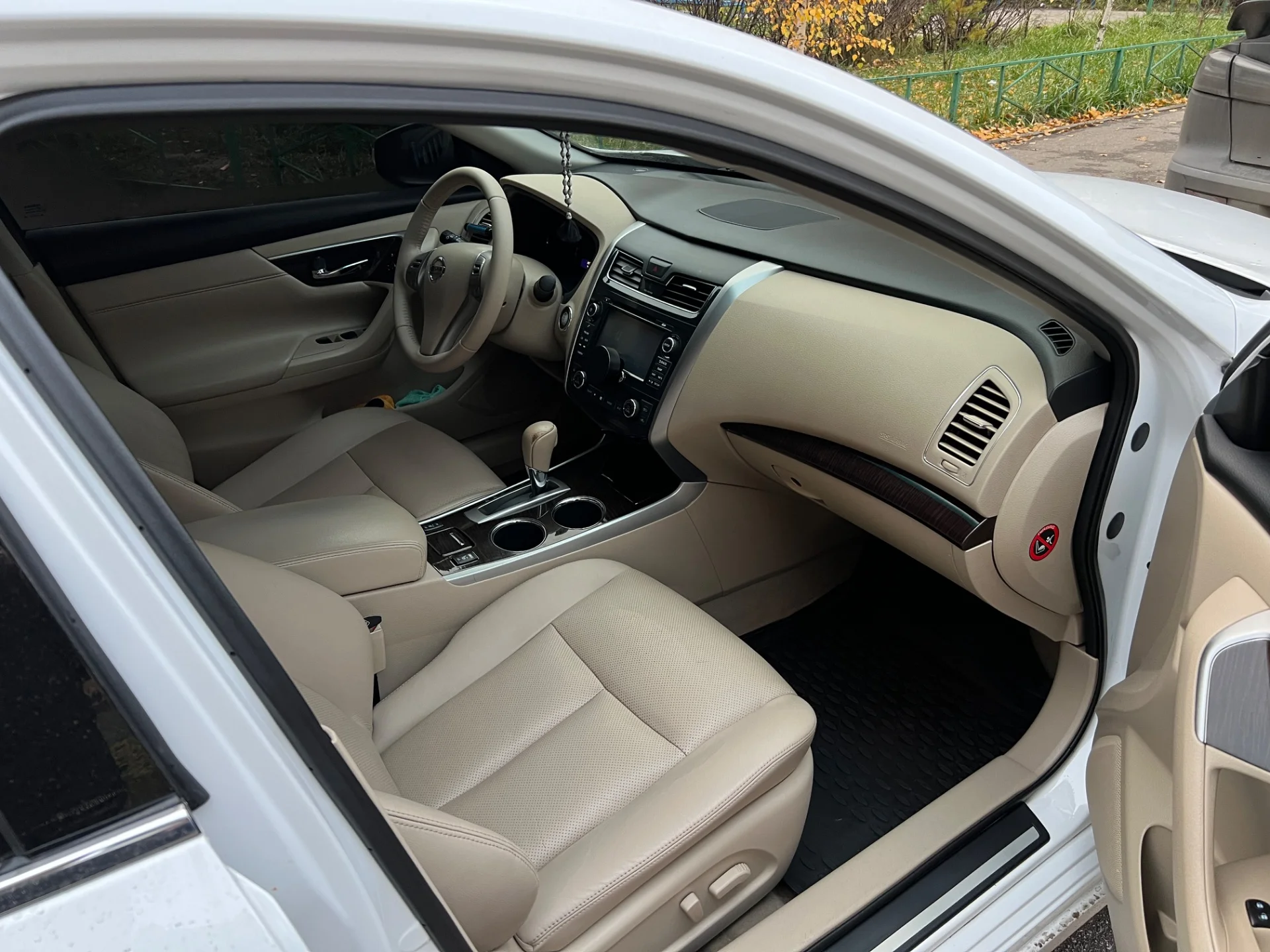 Nissan Teana - миниатюра 7