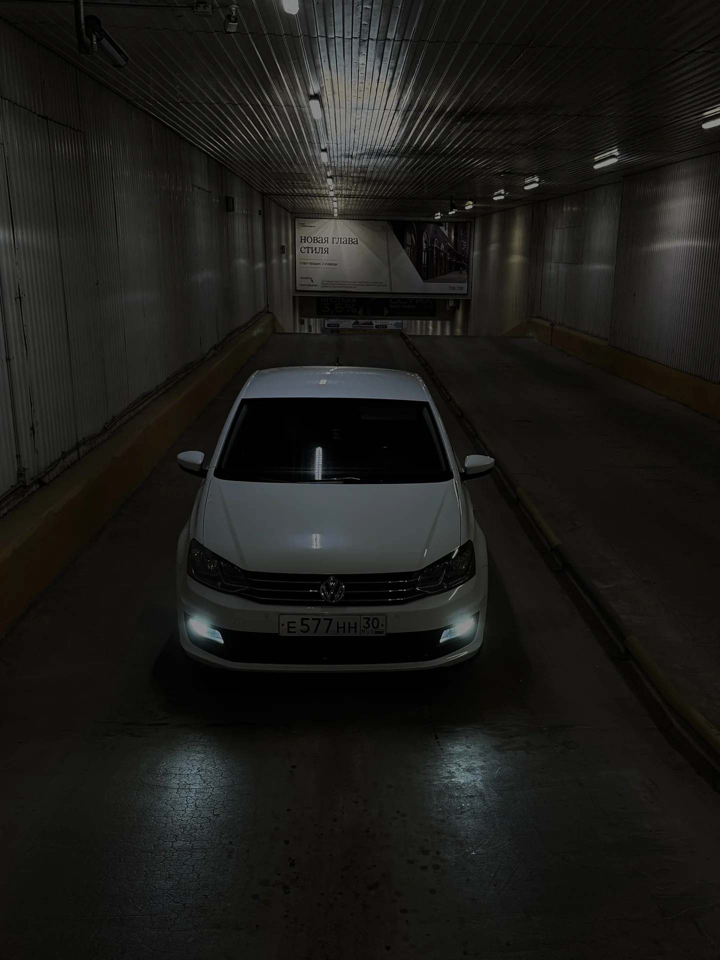 Volkswagen Polo 1.6 АКПП - миниатюра 16