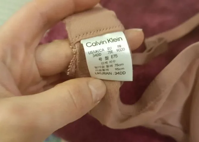 Бюстгальтер Calvin Klein - миниатюра 4