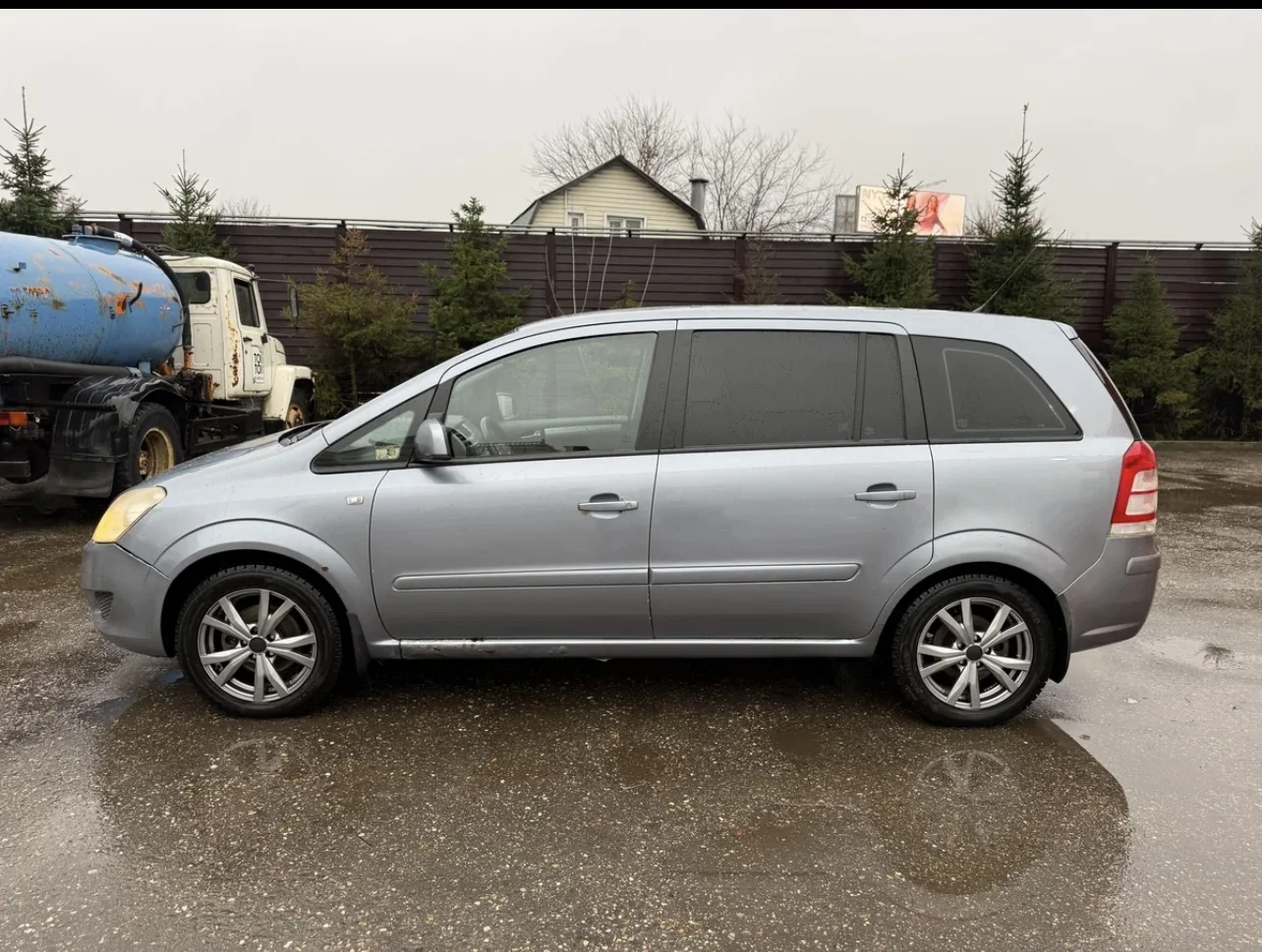 opel zafira - миниатюра 4