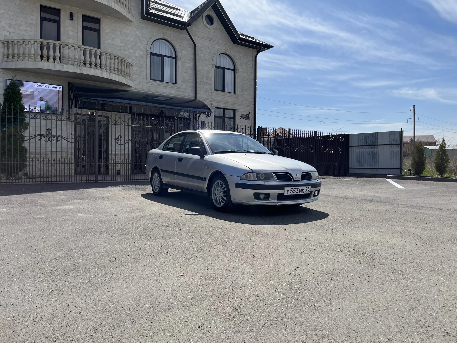 Автомобиль - миниатюра 2