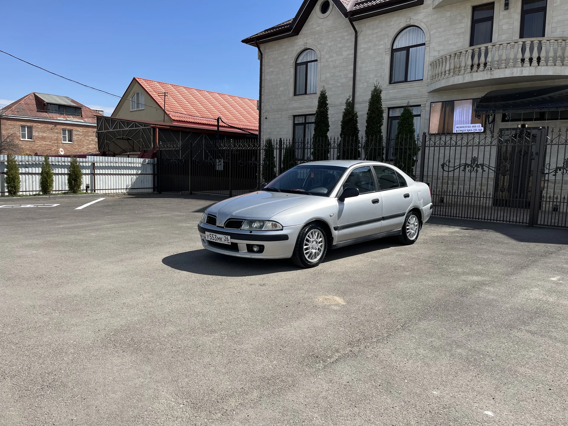 Автомобиль - миниатюра 3