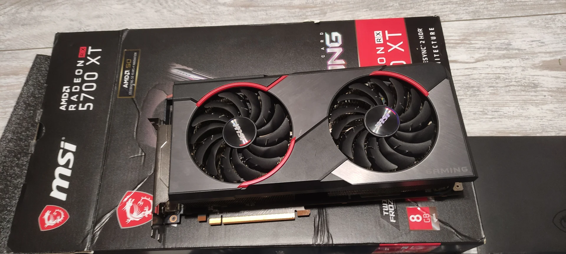 Видеокарта 5700xt - изображение 1