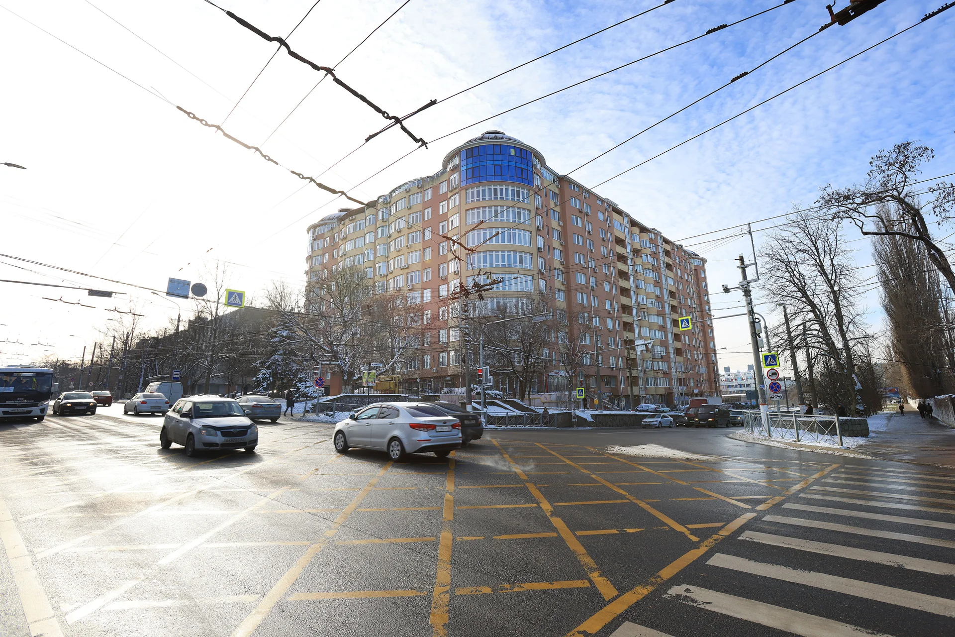 Апартаменты в центре города - миниатюра 5