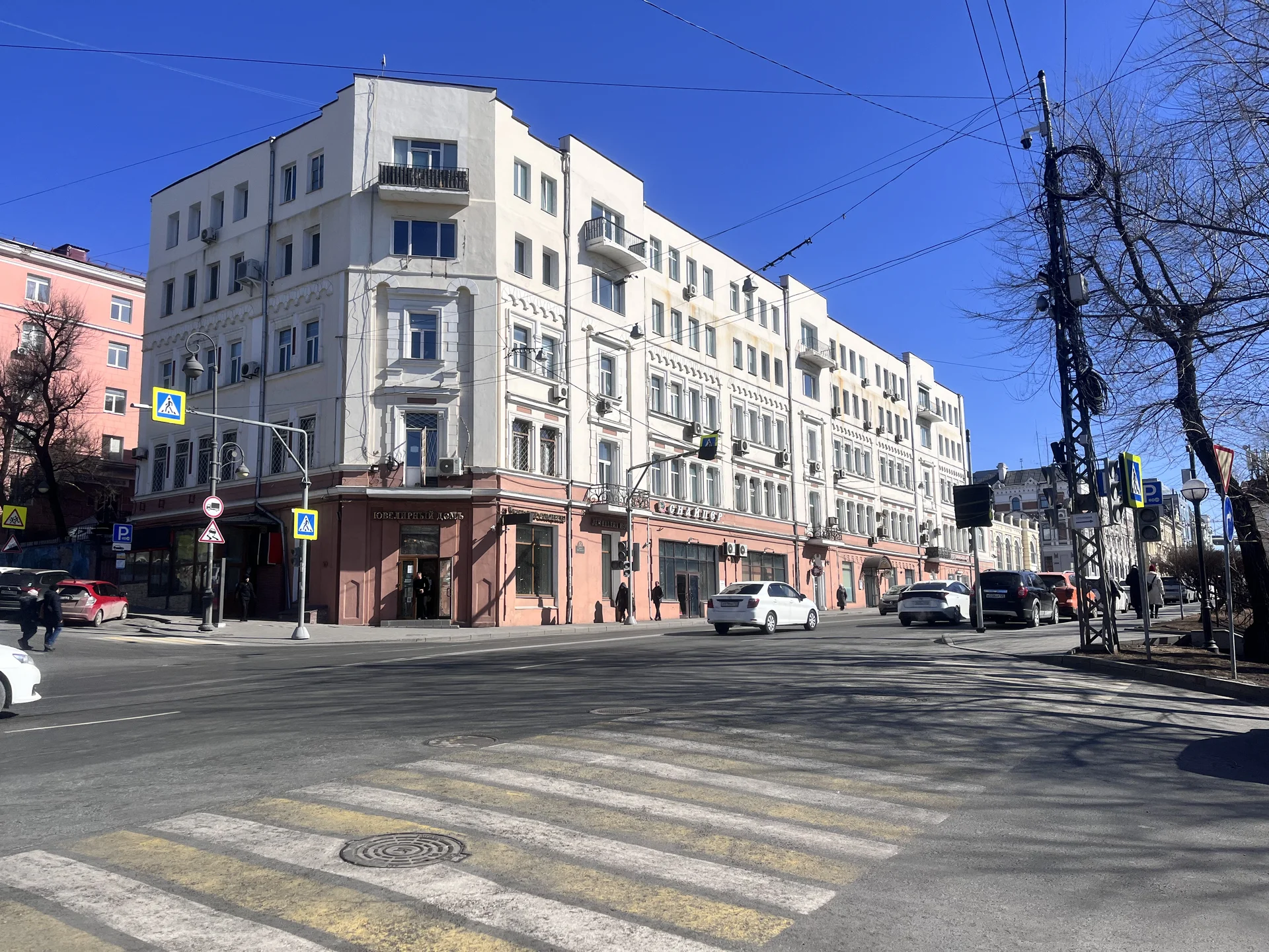 Уютные апартаменты в центре Владивостока - изображение 1