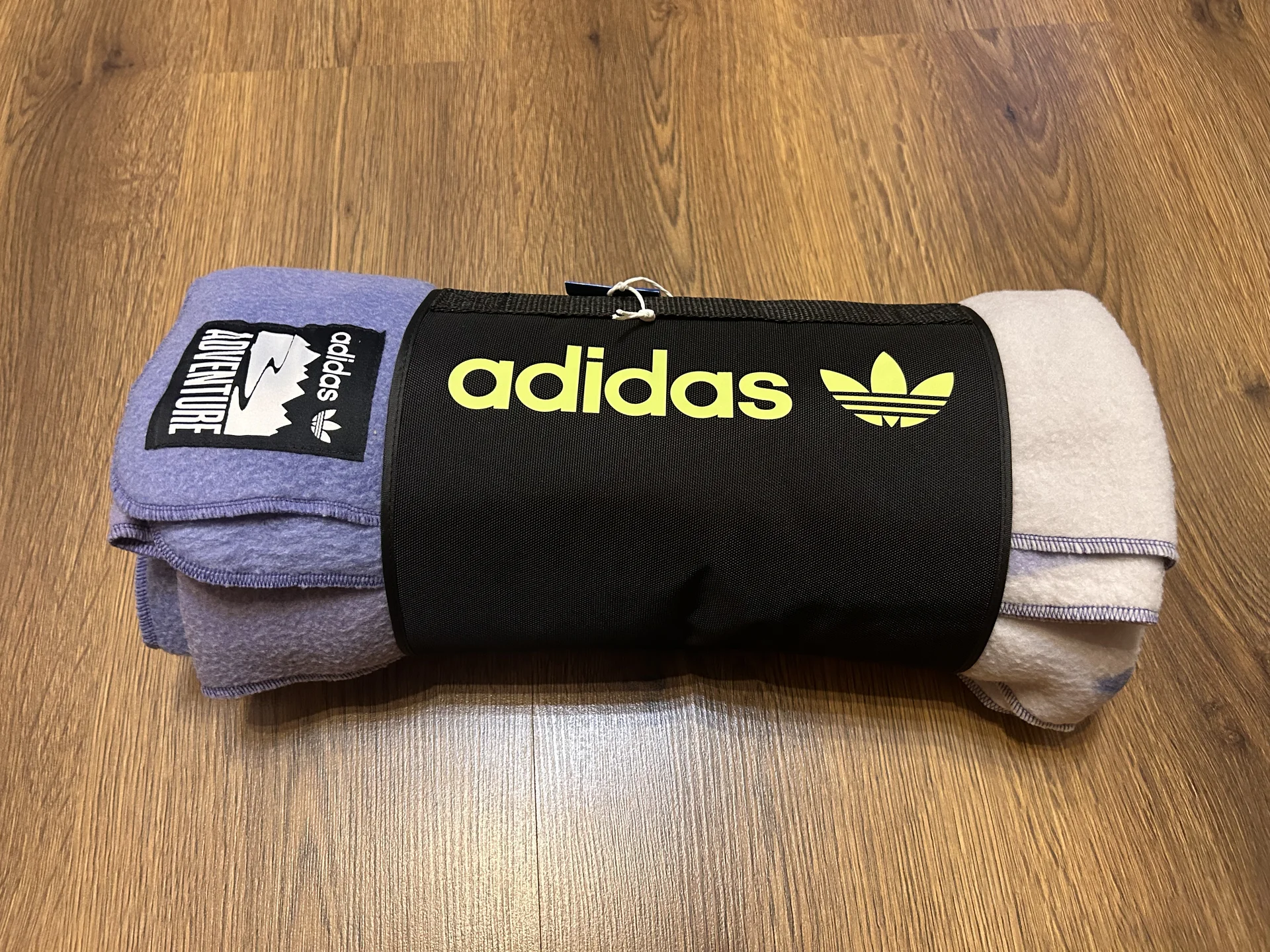 Плед adidas 145*100 - миниатюра 3