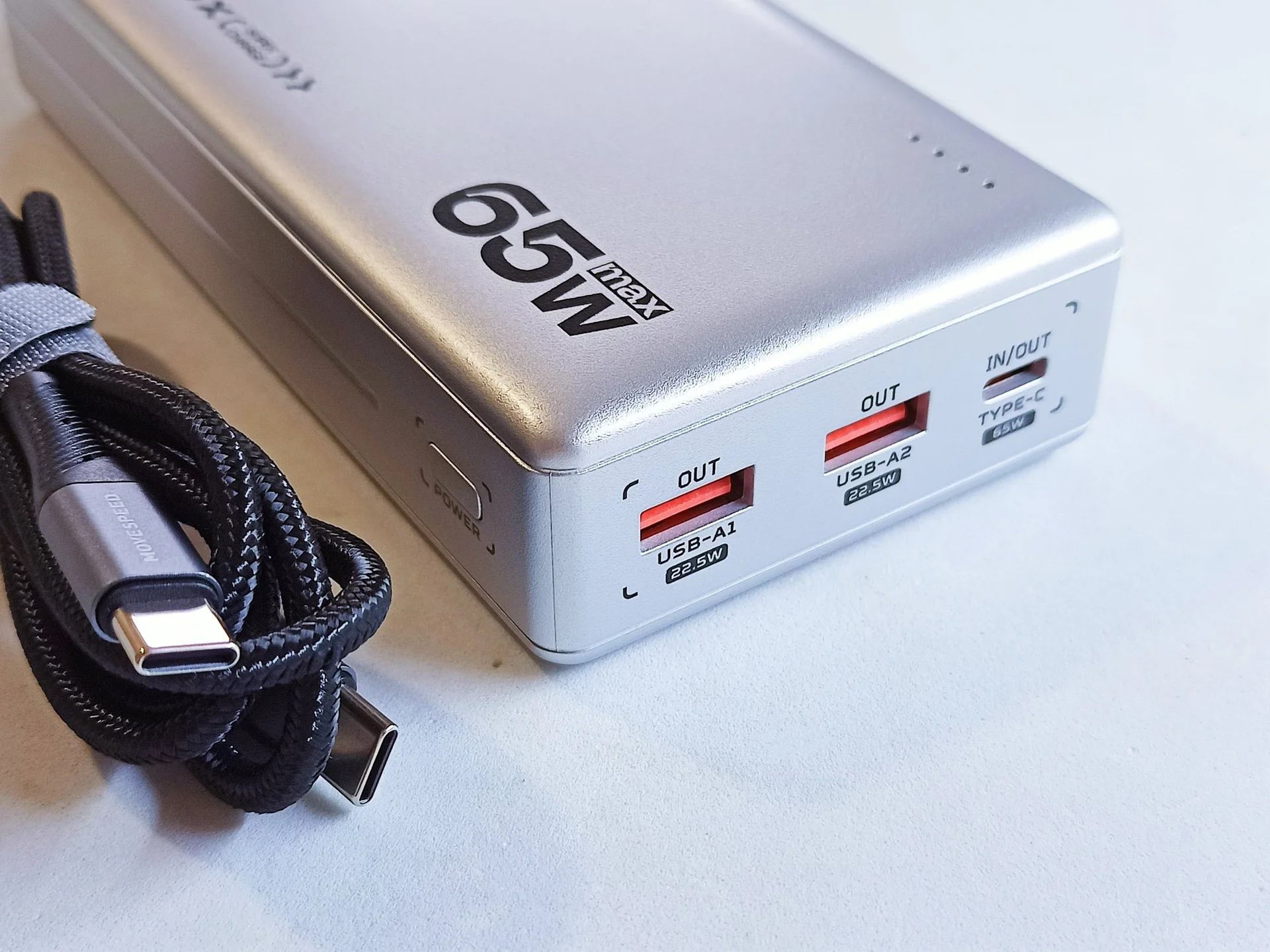 Мощный пауэрбанк MoveSpeed E20 65Вт Power Bank 20000mAh USB Type-C PD 5В (3А), 20В (3,25А) 65W - изображение 1