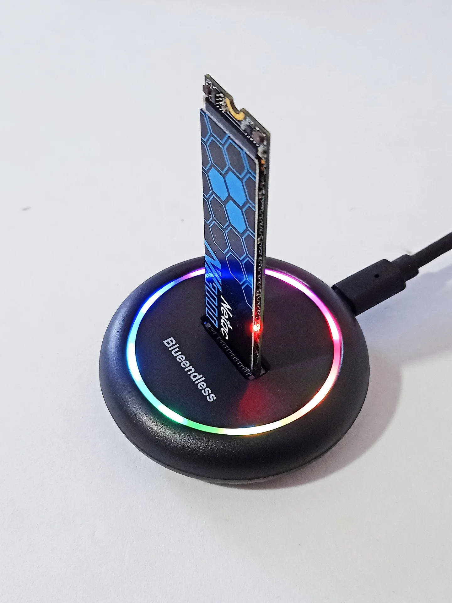 Адаптер док-станция NVMe SATA SSD M.2 USB Type-C круглая - миниатюра 2
