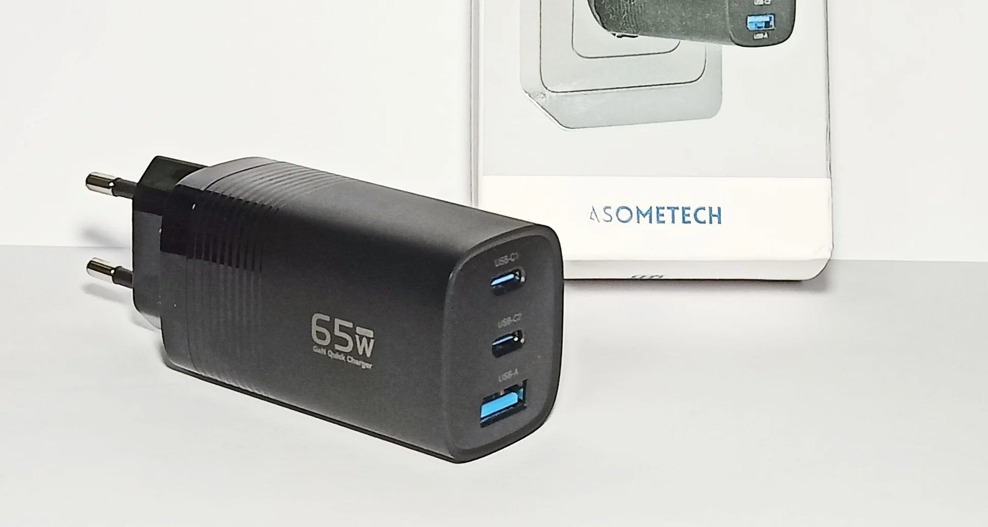 GaN 65Вт Устройство для быстрой зарядки зарядное USB-A 2xType-C PD QC AFC SFC FCP - изображение 1