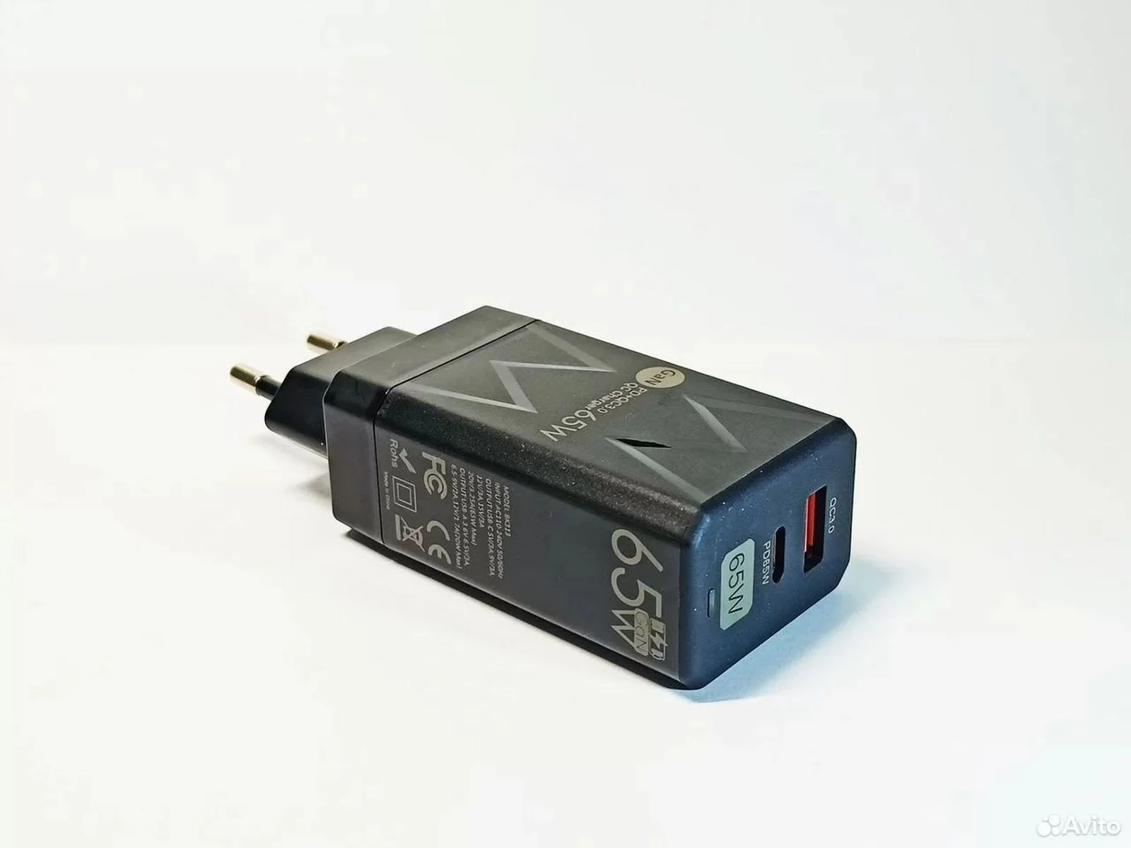 GaN зарядное устройство 65Вт Type-C USB ЗУ BK-313 - миниатюра 2
