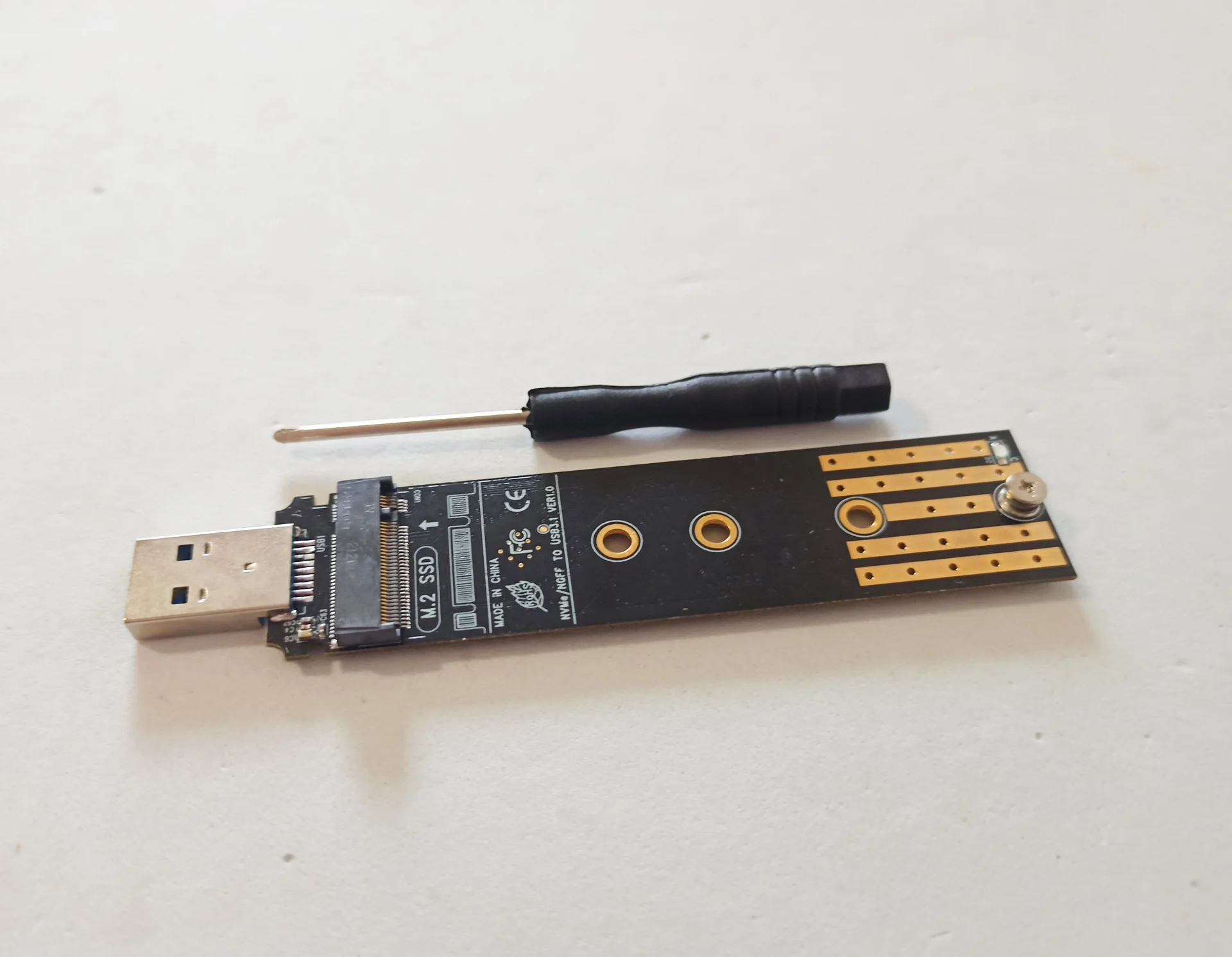 2в1 USB3.1 адаптер M.2 SSD с поддержкой двух протоколов NVMe и NGFF (SATA) (M-key + B+M-Key) безкорп - миниатюра 2