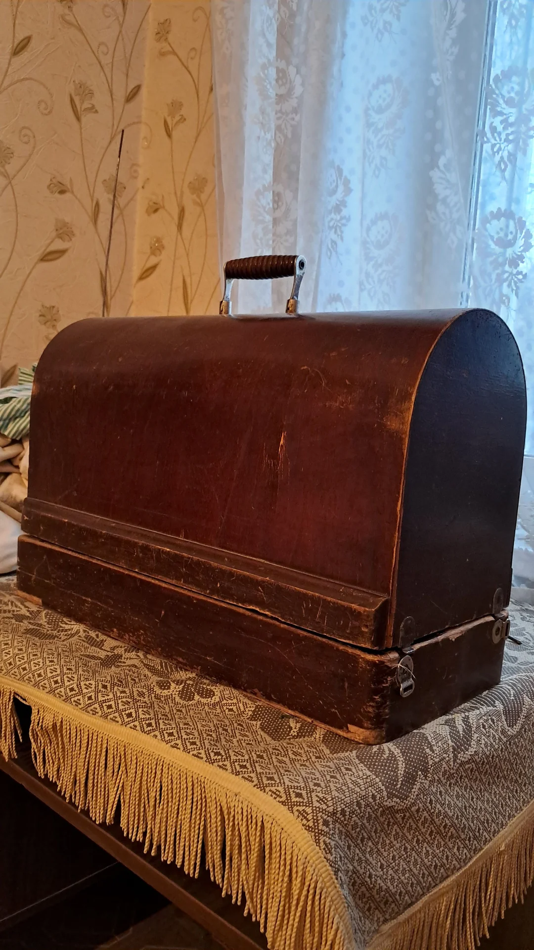Швейная машинка ручная СССР - изображение 1
