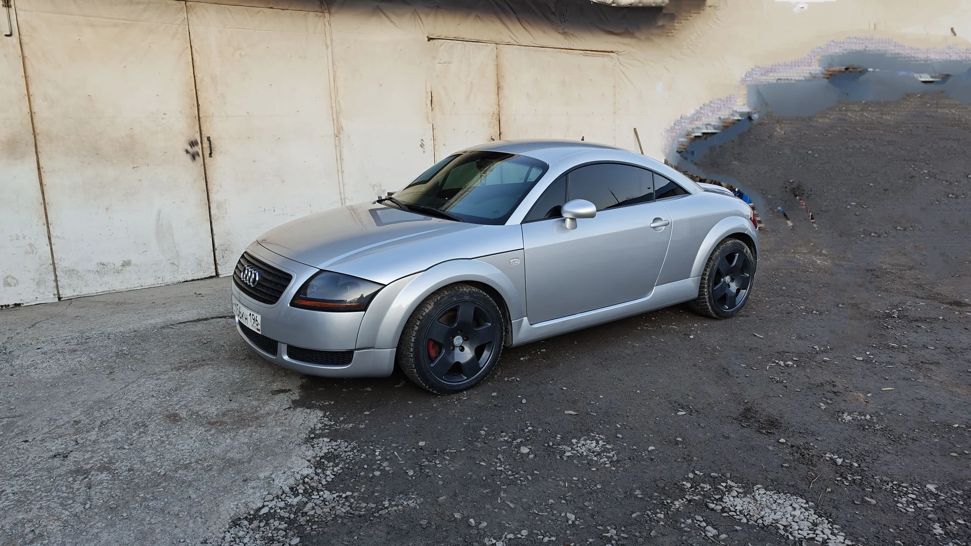 AUDI TT 300сил 4WD - миниатюра 5