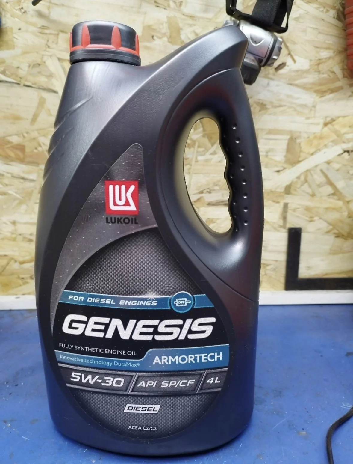 Лукойл genesis 5w30 дизельное - изображение 1
