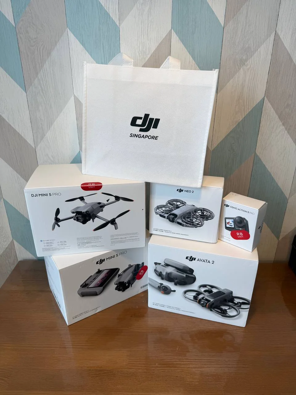 Dji mini 5 pro fly more combo новый - миниатюра 4
