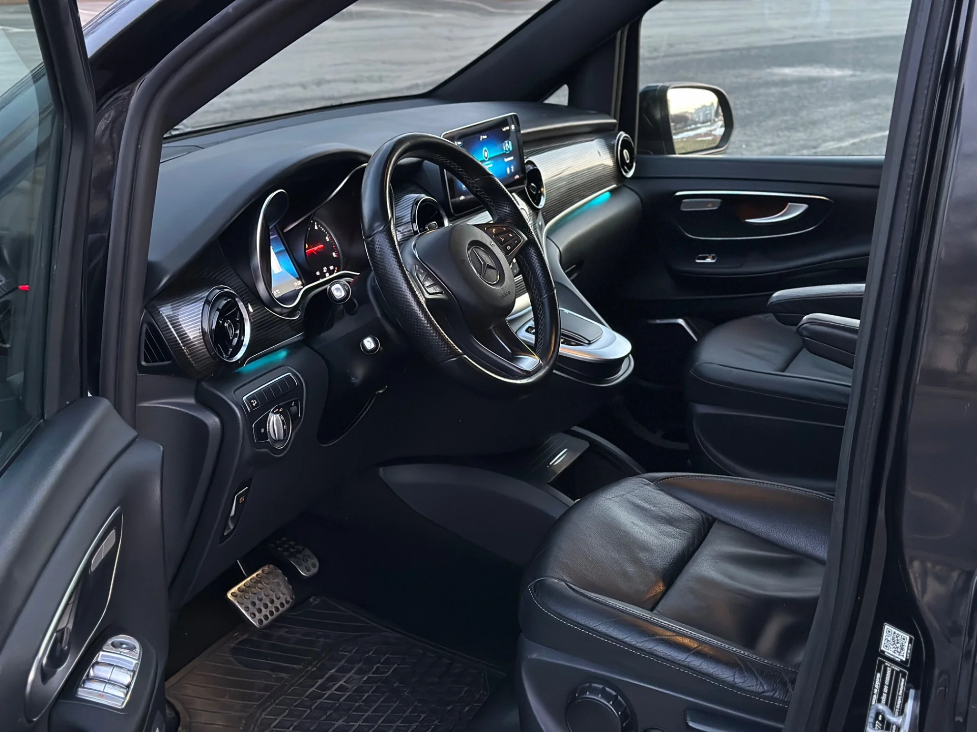 Mercedes-Benz V-класс - миниатюра 15