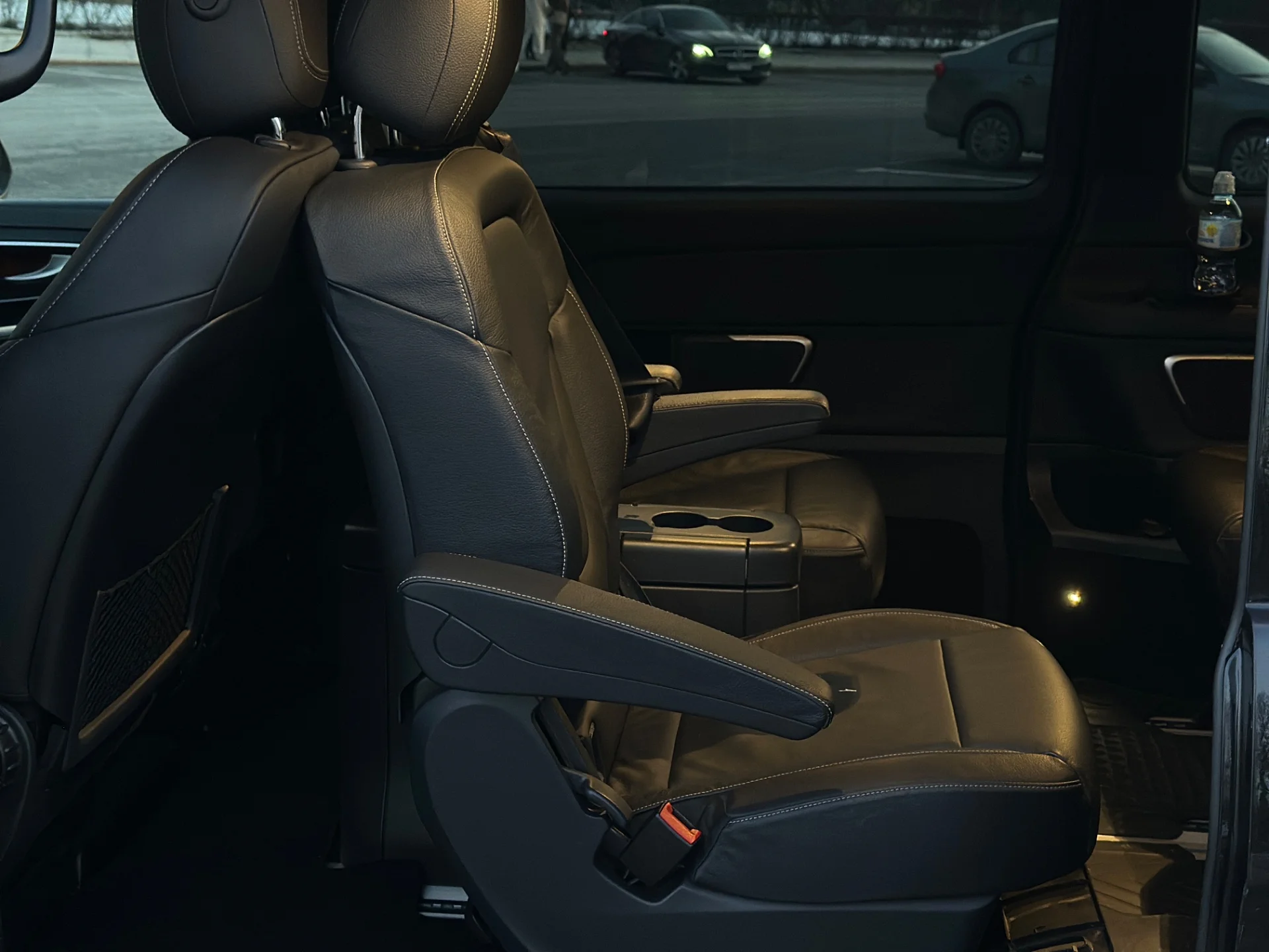 Mercedes-Benz V-класс - миниатюра 16