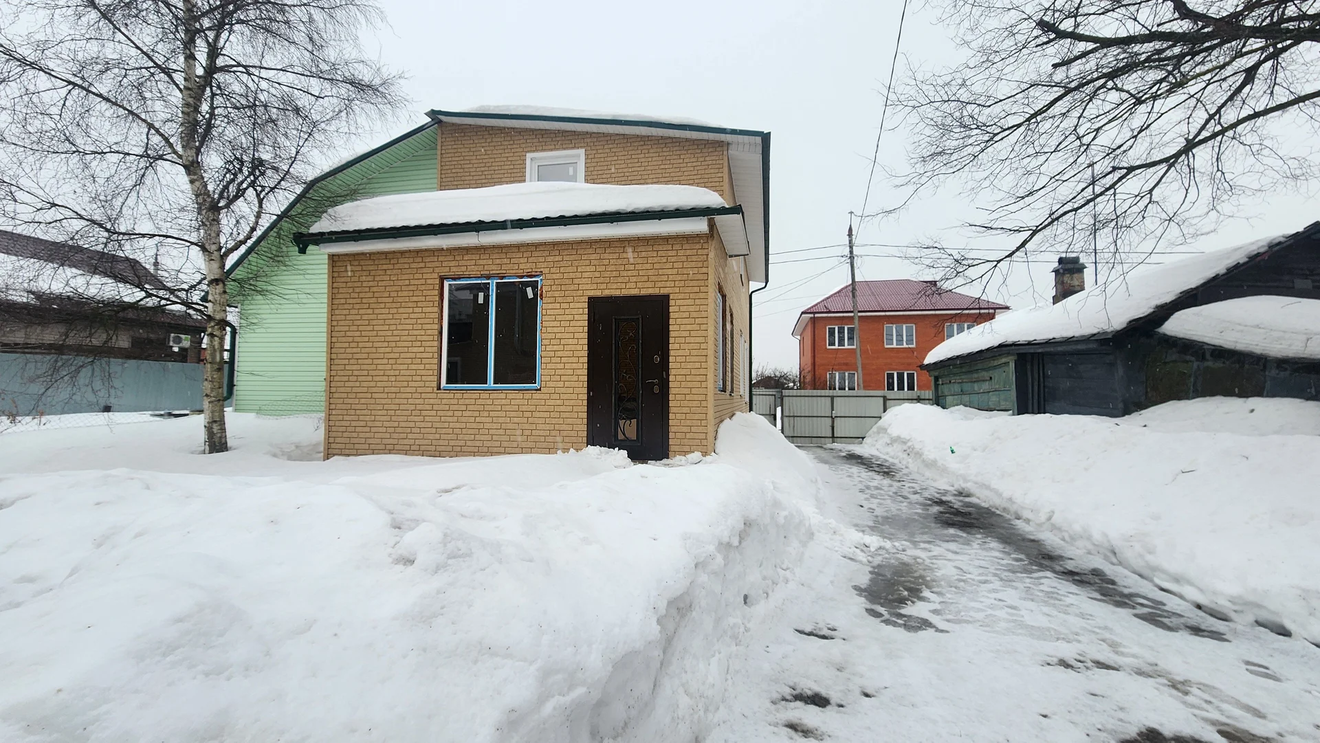 Дом в городе с центральными коммуникациями - миниатюра 5