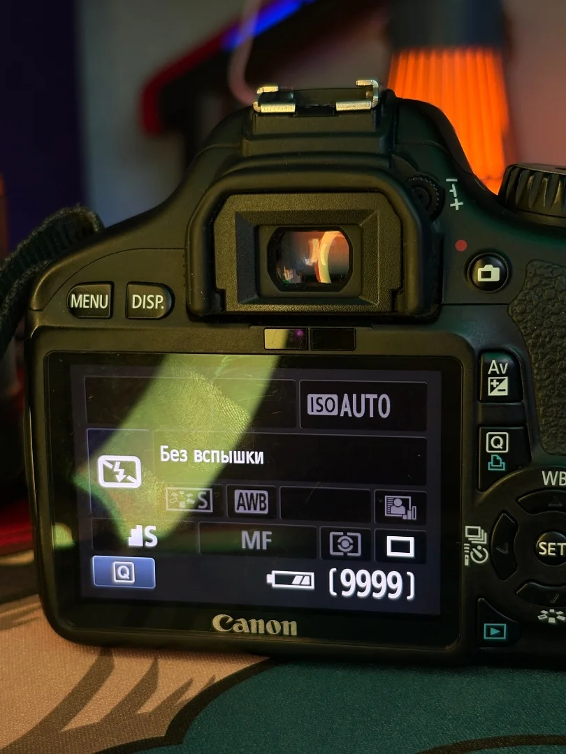 Фотоаппарат Canon 550d - миниатюра 3