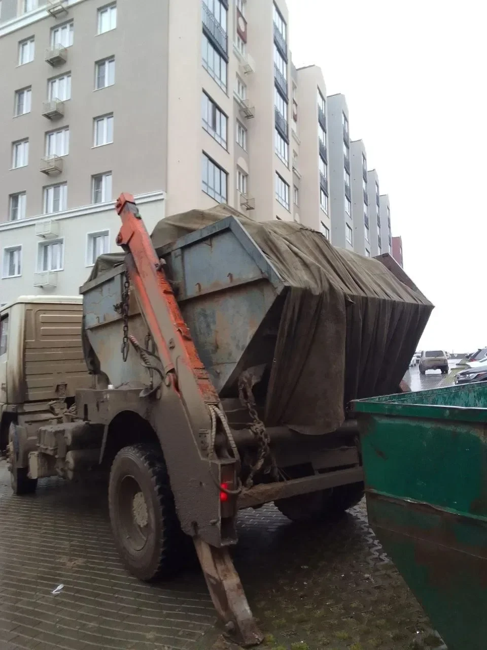 Вывоз мусора (Бункера 8 куб.м.) - миниатюра 2