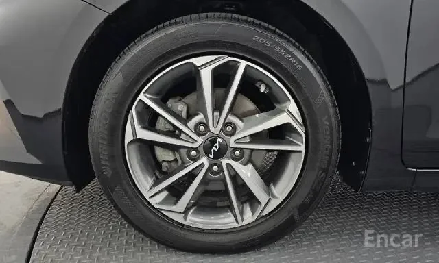 Авто из Кореи. KIA K3 Prestige под 🔑 в любой город. По договору - миниатюра 5