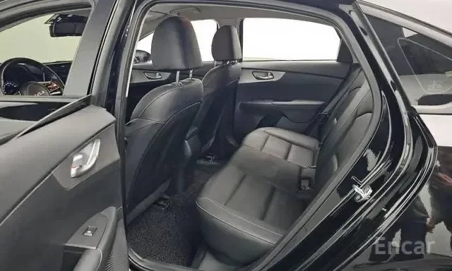 Авто из Кореи. KIA K3 Prestige под 🔑 в любой город. По договору - миниатюра 9