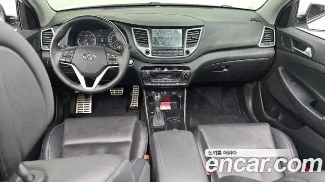 Hyundai Tucson Diesel 1.7 2WD под 🔑. По договору - миниатюра 6