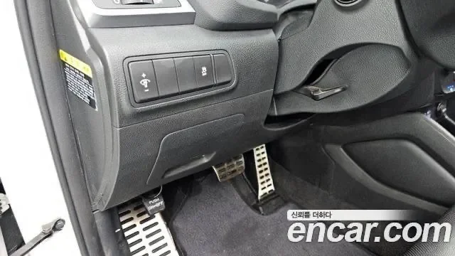 Hyundai Tucson Diesel 1.7 2WD под 🔑. По договору - миниатюра 8