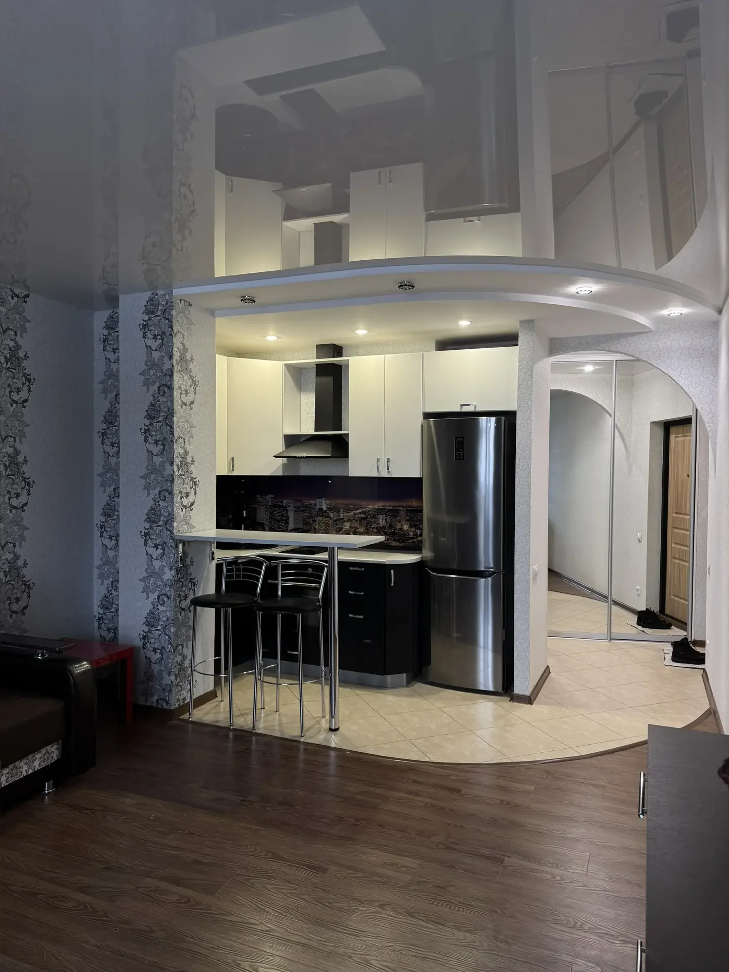 Квартира-студия, 30 м², 3/9 эт. - миниатюра 2