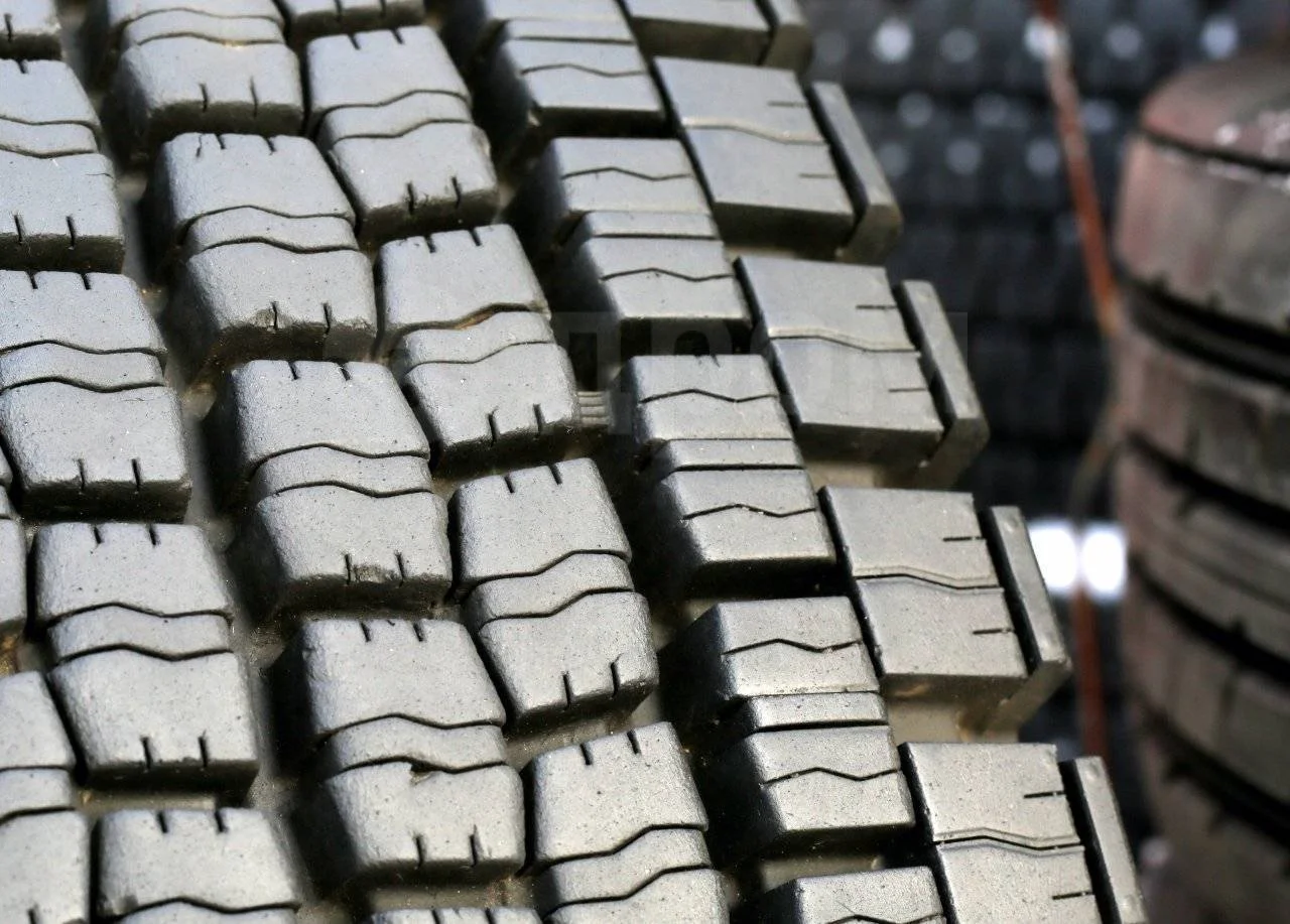 12R22.5 (315/80R22.5) Dunlop SP001 - миниатюра 2