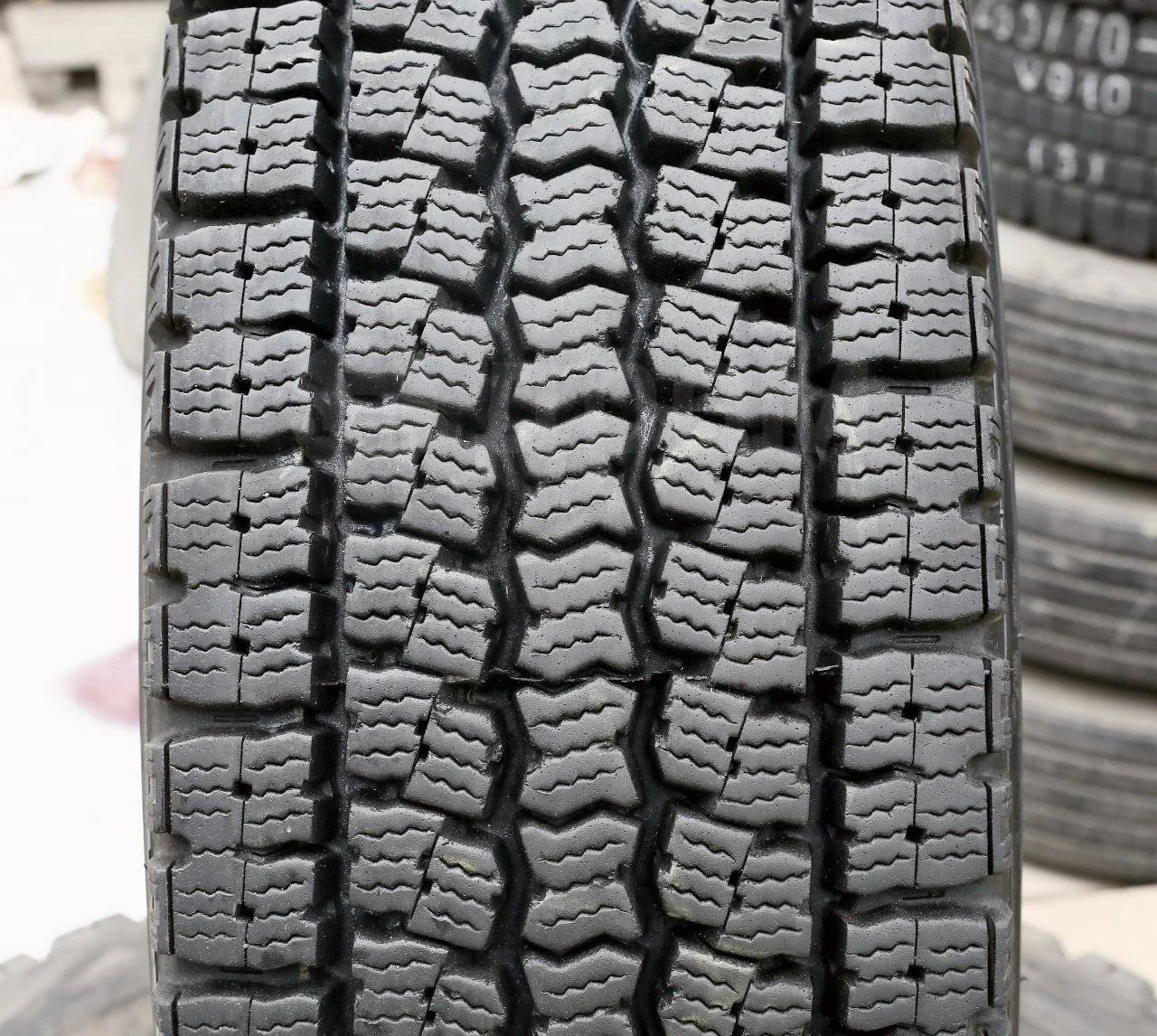 12R22.5 (315/80R22.5) TOYO M919 - миниатюра 2