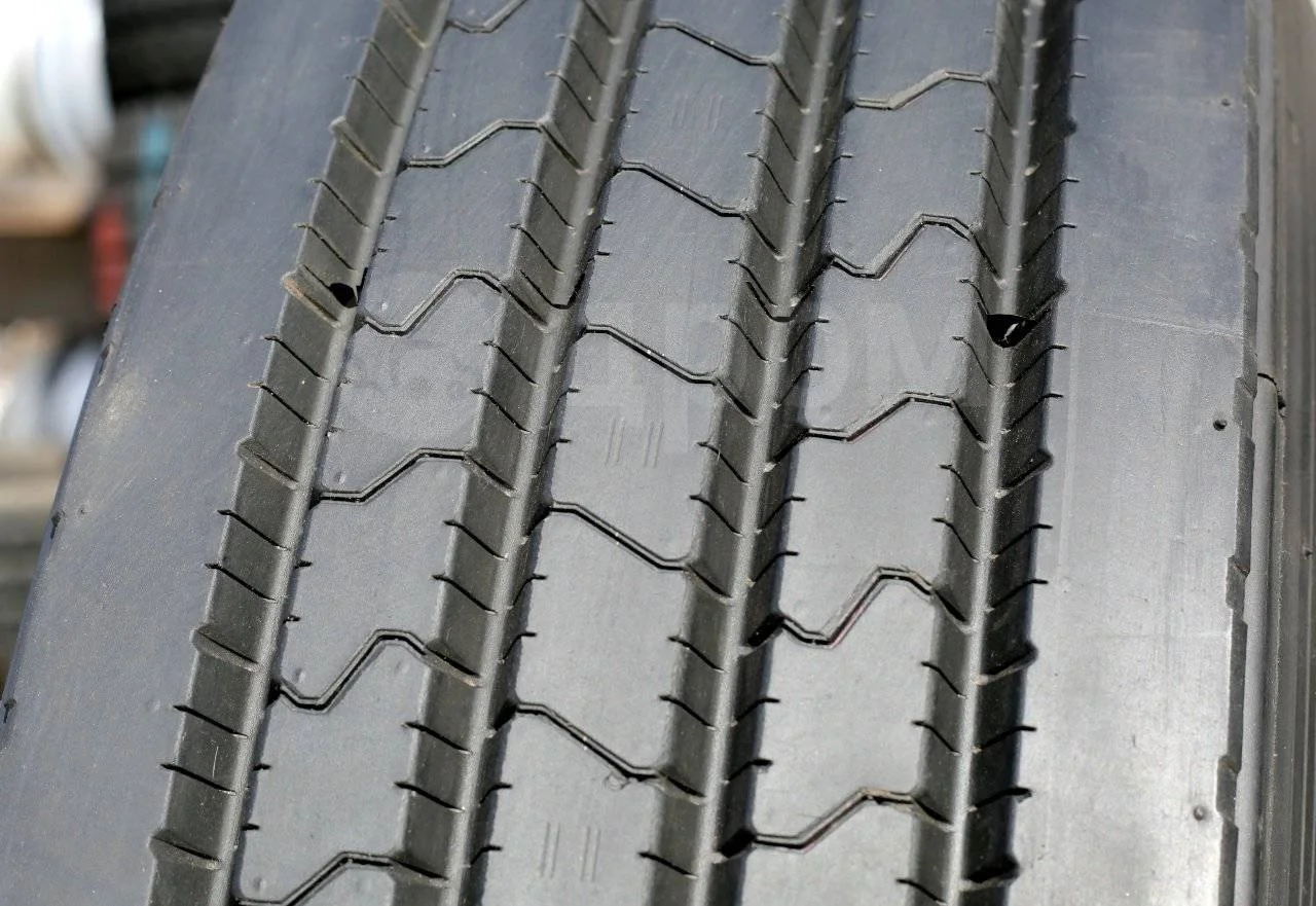 12R22.5 (315/80R22.5) Yokohama RY237 - миниатюра 7