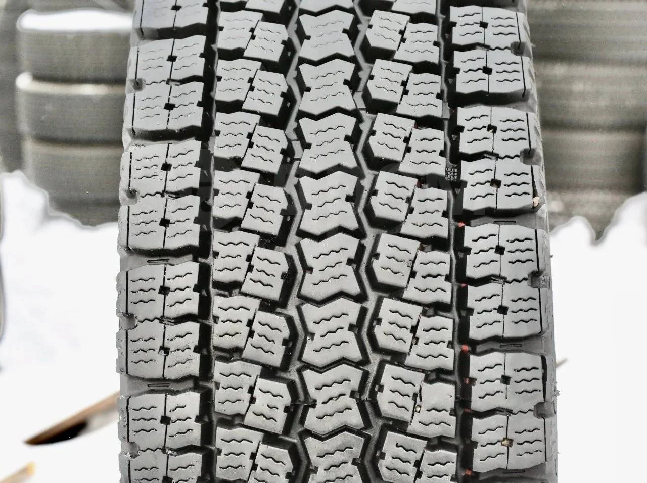 12R22.5 (315/80R22.5) TOYO M919 - миниатюра 4
